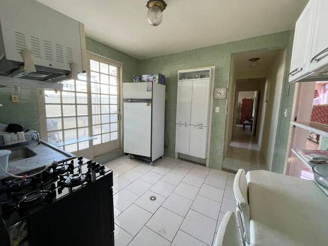 Apartamento para Locação em São Lourenço - 4