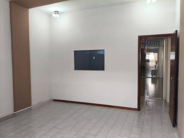 Sala para Venda em São Lourenço - 5